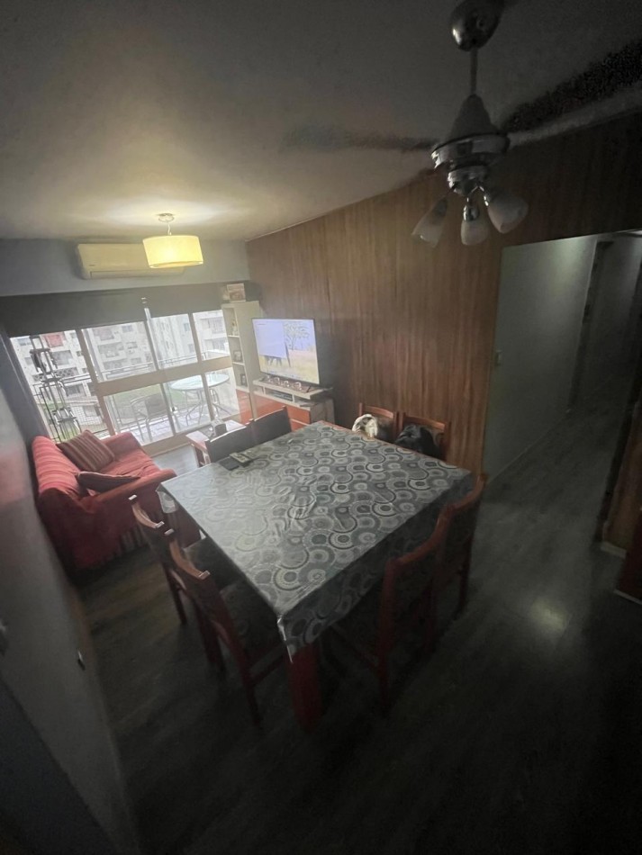 EN VENTA DEPARTAMENTO 4 AMBIENTES CON COCHERA -VILLA CELINA