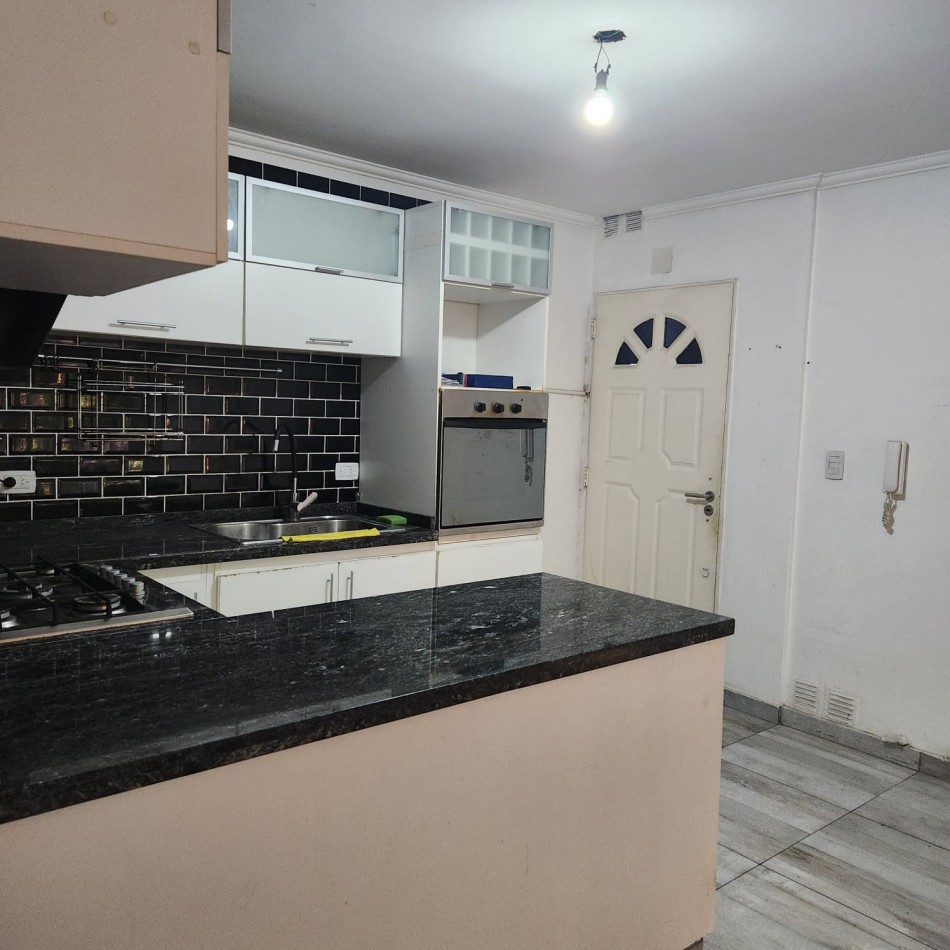 EN VENTA PH 3 AMB AL FRENTE - VILLA LUGANO 