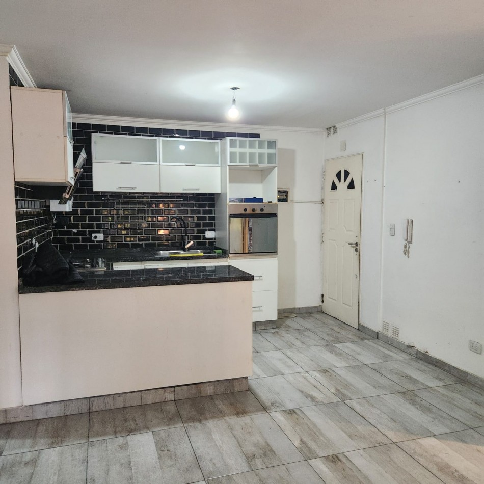 EN VENTA PH 3 AMB AL FRENTE - VILLA LUGANO 