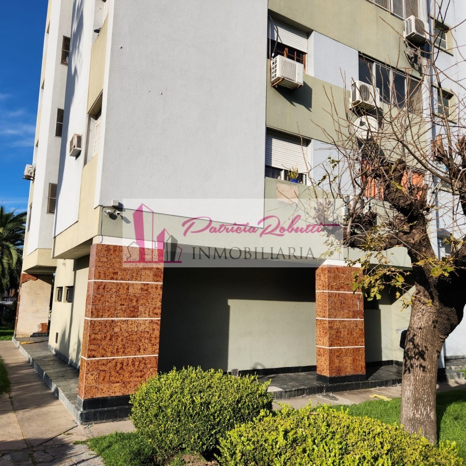 EN VENTA DEPARTAMENTO 4 AMBIENTES CON COCHERA -VILLA CELINA.