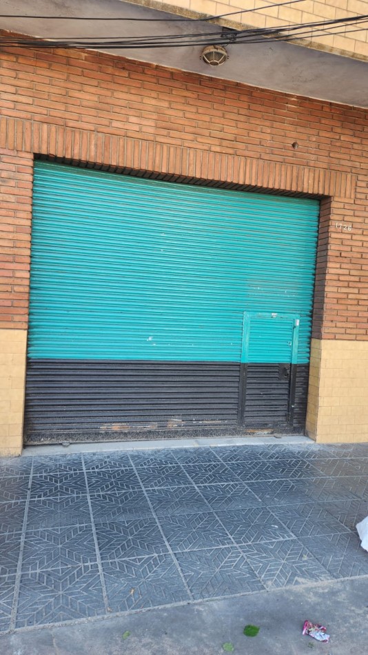EN ALQUILER LOCAL COMERCIAL EN VILLA CELINA.