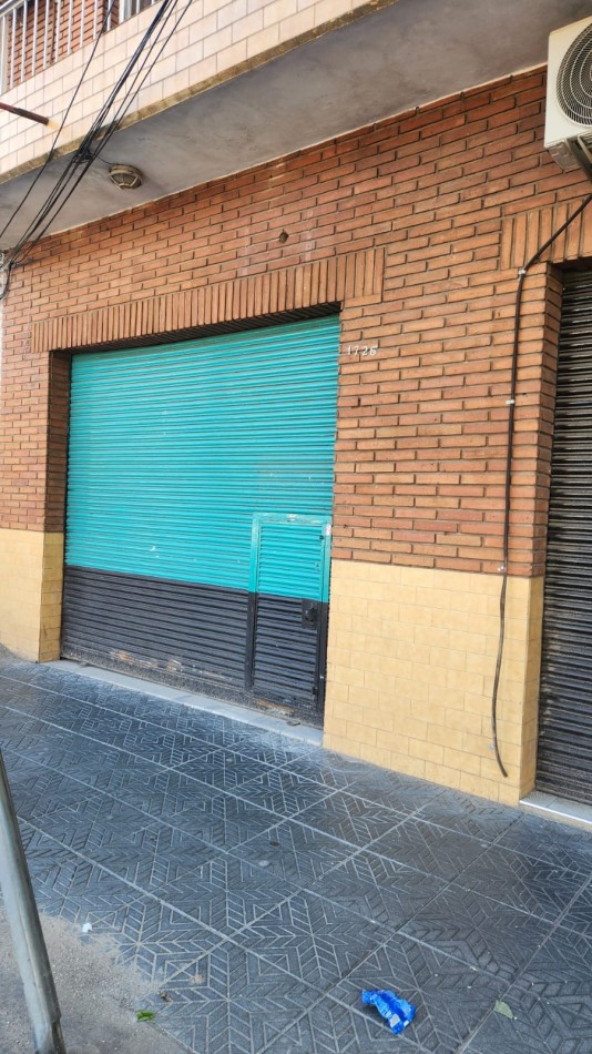 EN ALQUILER LOCAL COMERCIAL EN VILLA CELINA.