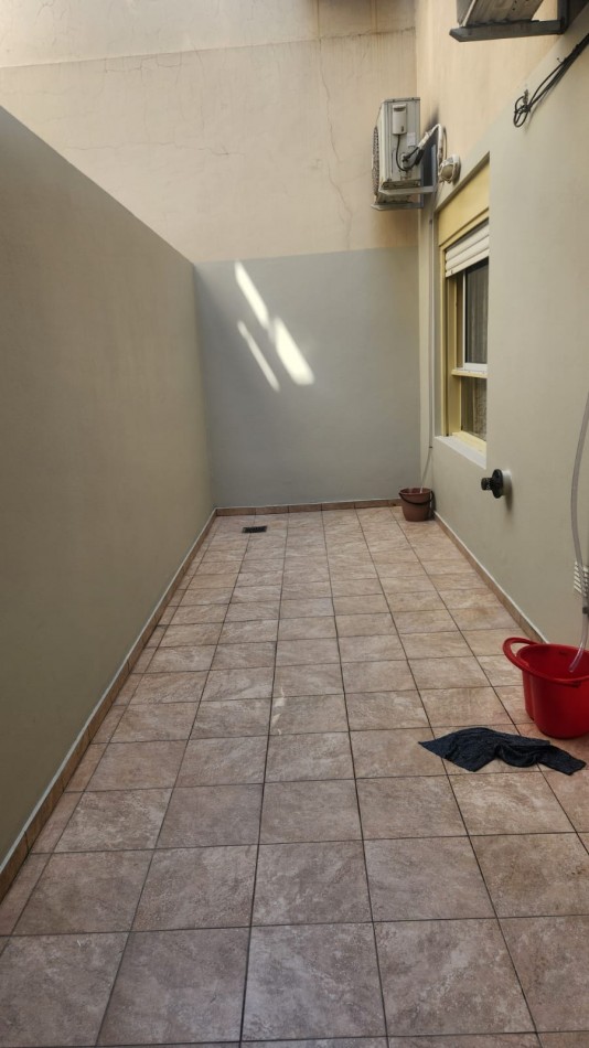 VENTA DEPARTAMENTO 2 AMB CON PATIO PB y LAUNDRY VILLA LUGANO 