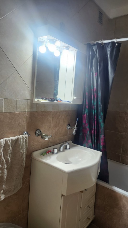 VENTA DEPARTAMENTO 2 AMB CON PATIO PB y LAUNDRY VILLA LUGANO 