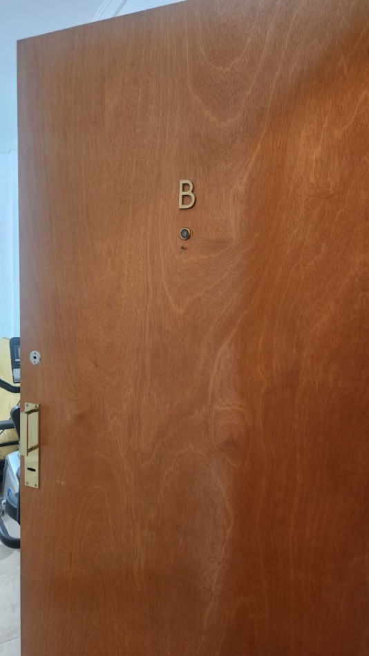 VENTA DEPARTAMENTO 2 AMB CON PATIO PB y LAUNDRY VILLA LUGANO 