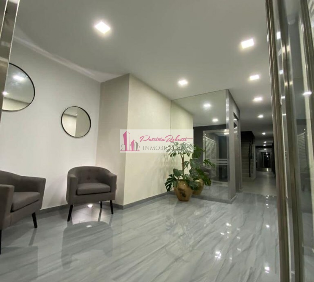 DEPTO DE POZO MONOAMBIENTE CON PATIO Y COCHERA DONOVAN 1252 TAPIALES