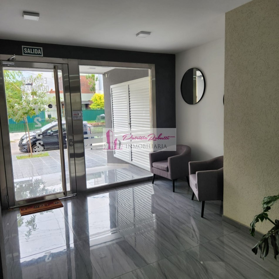 DEPTO DE POZO MONOAMBIENTE CON PATIO Y COCHERA DONOVAN 1252 TAPIALES