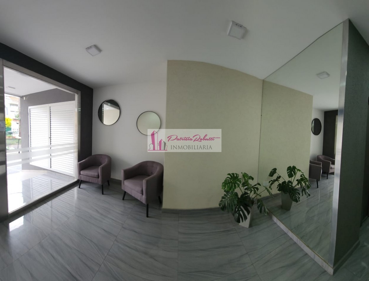 DEPTO DE POZO MONOAMBIENTE CON PATIO Y COCHERA DONOVAN 1252 TAPIALES