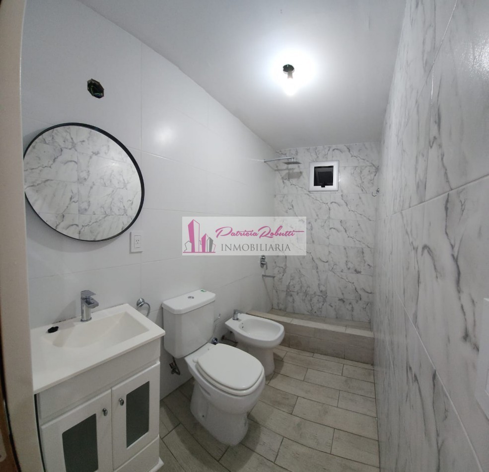 DEPTO DE POZO MONOAMBIENTE CON PATIO Y COCHERA DONOVAN 1252 TAPIALES