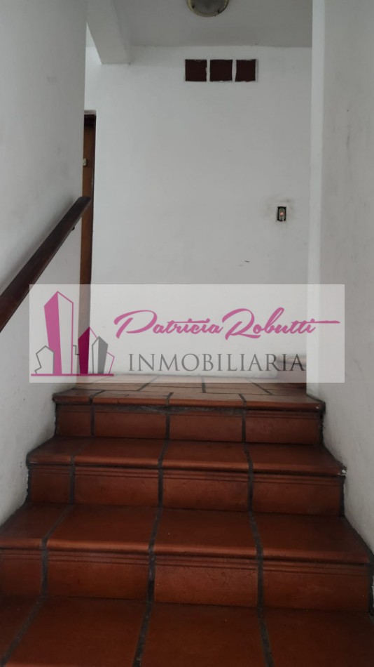 EN VENTA PH 2 AMB CON PATIO VILLA CELINA 