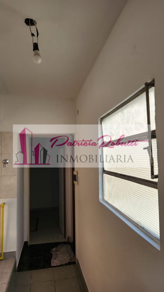 EN ALQUILER DEPARTAMENTO 2 AMBIENTES Al FRENTE EN VILLA MADERO.