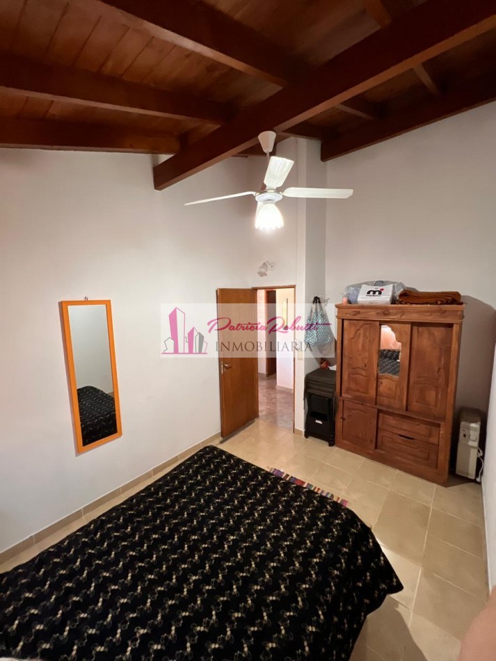 EN VENTA CHALET 3 AMBIENTES EN MAR DEL TUYU.