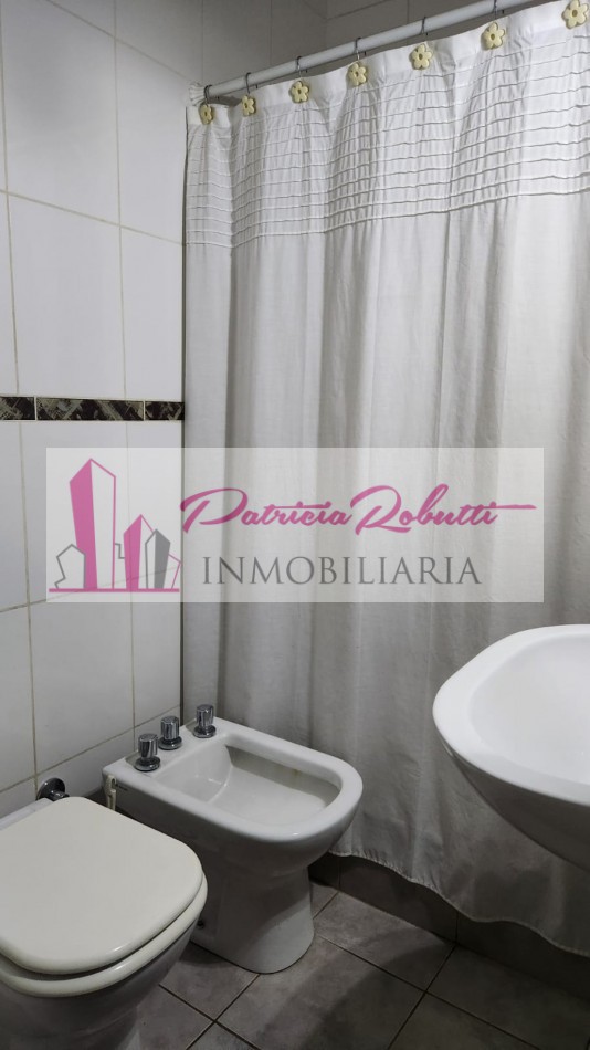 EN VENTA CASA LOTE 3 AMBIENTES EN VILLA CELINA BARRIO GRAL PAZ.