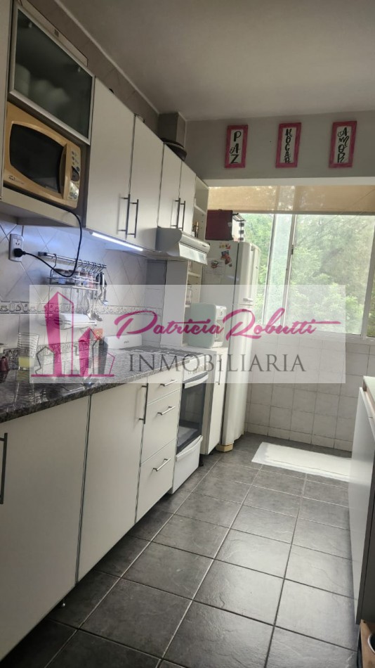 EN VENTA DEPARTAMENTO 4 AMBIENTES CON BALCON VILLA CELINA.