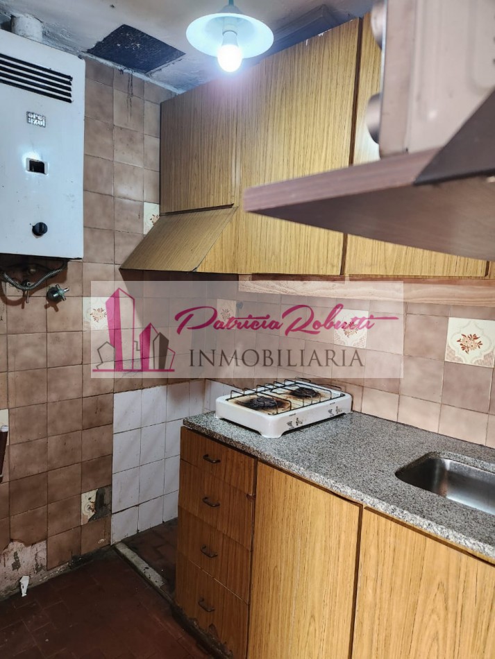 EN VENTA PH 2 AMB CON GRAN BALCON VILLA LUGANO.