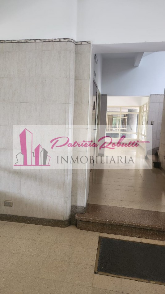 EN VENTA DEPARTAMENTO 4 AMBIENTES CON BALCON VILLA CELINA.