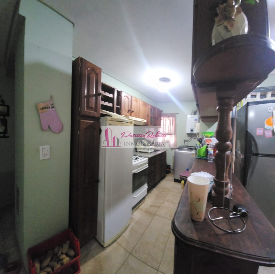 EN VENTA DEPTO 3 AMB GUARDA COCHE TARAUBELLA VILLA CELINA 