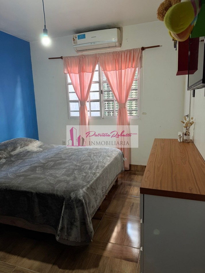 Vende PH MULTIFAMILIAR contrafrente con espacio aereo para edificar Villa Celina