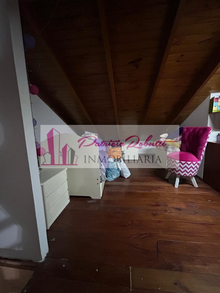 EN VENTA DEPARTAMENTO 3 AMB CON ALTILLO Y 2 ESPACIOS GUARDA COCHES VILLA CELINA