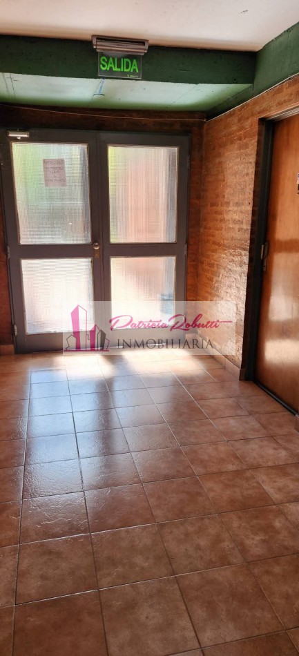 EN VENTA DEPTO 3 AMB GUARDA COCHE TARAUBELLA VILLA CELINA 