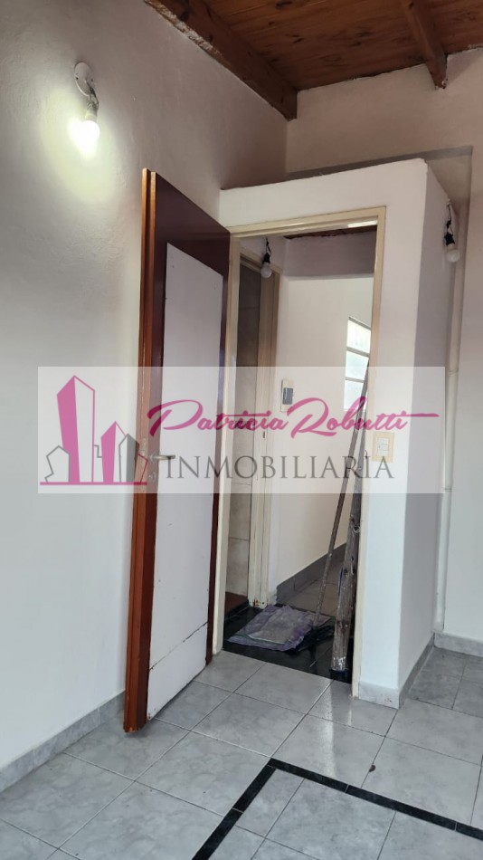 EN ALQUILER DEPARTAMENTO 2 AMBIENTES Al FRENTE EN VILLA MADERO.