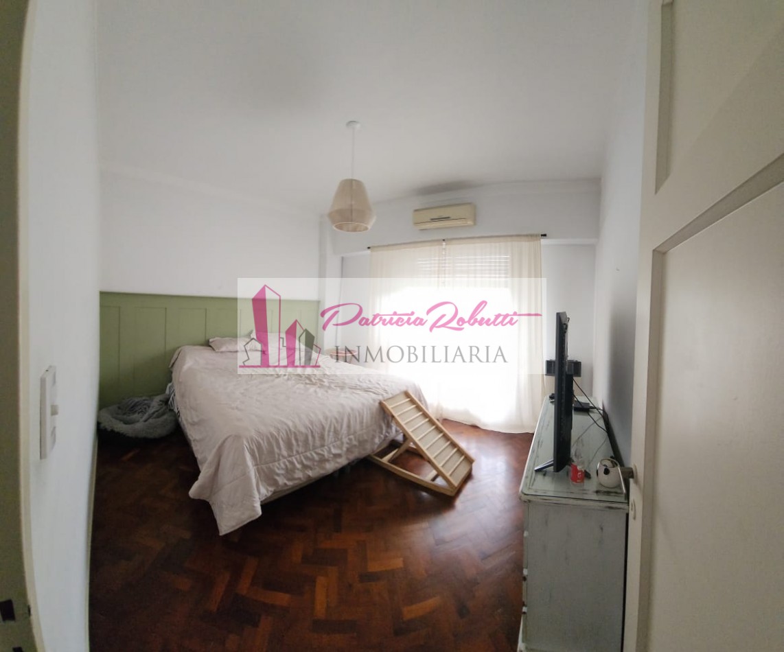 EN VENTA DEPARTAMENTO 4 AMBIENTES CON BALCON VILLA CELINA.