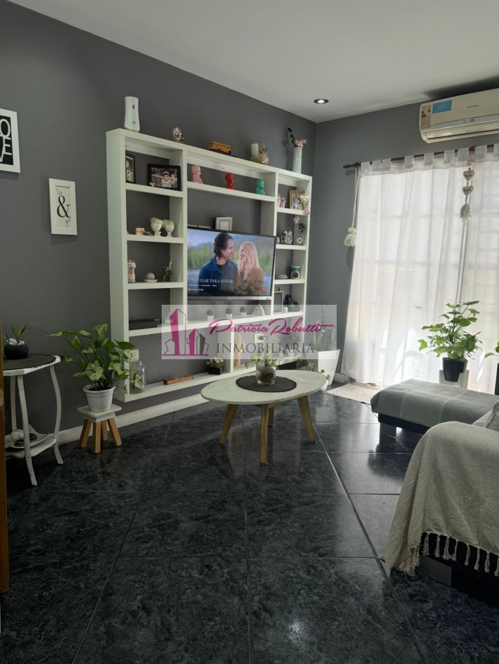 Vende PH MULTIFAMILIAR contrafrente con espacio aereo para edificar Villa Celina