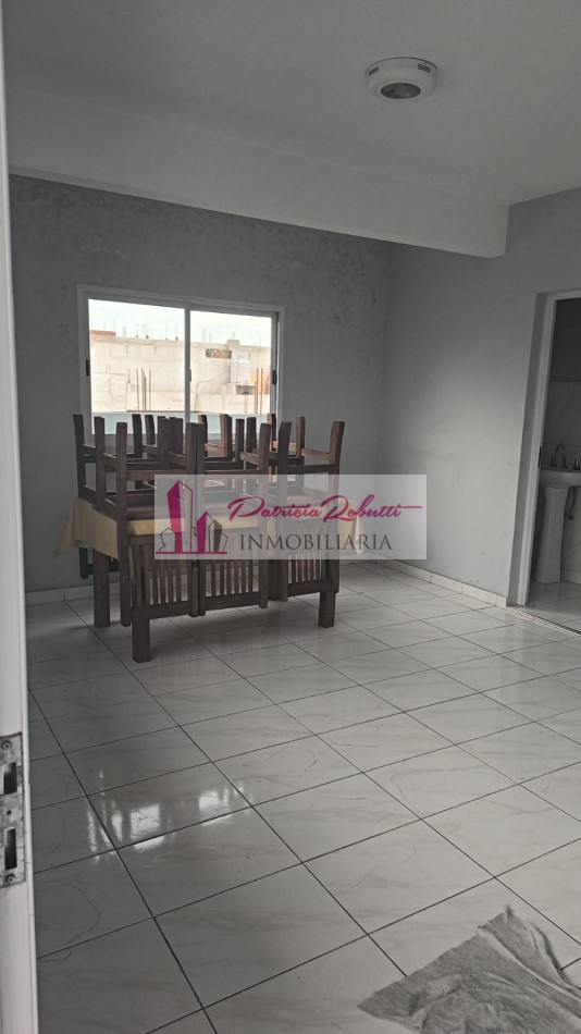 EN ALQUILER DEPARTAMENTO 4 AMBIENTES EN VILLA CELINA.