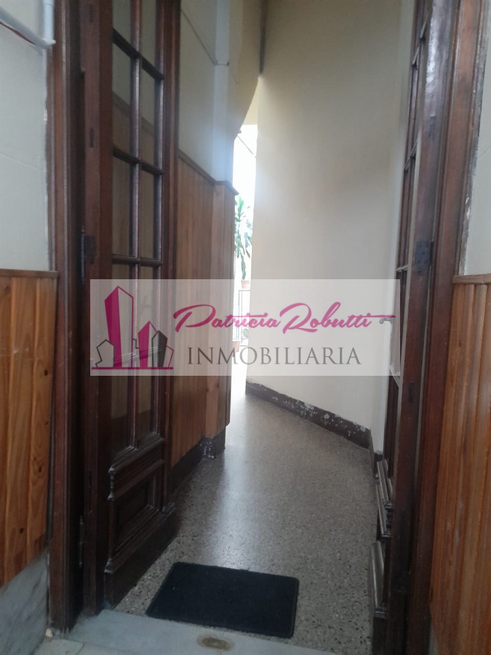 EN ALQUILER PH 2 AMBIENTES Y ½ EN ALMAGRO