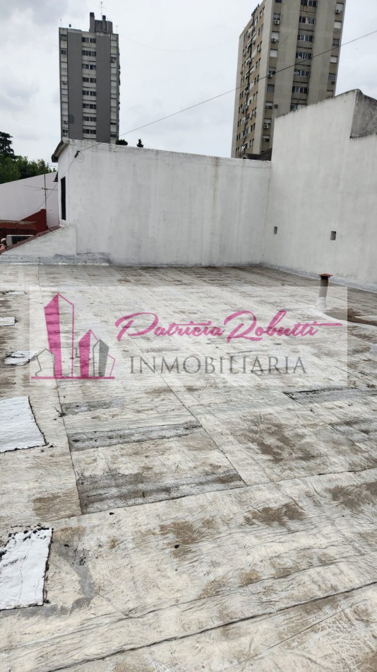 EN VENTA CASA LOTE 3 AMBIENTES EN VILLA CELINA BARRIO GRAL PAZ.