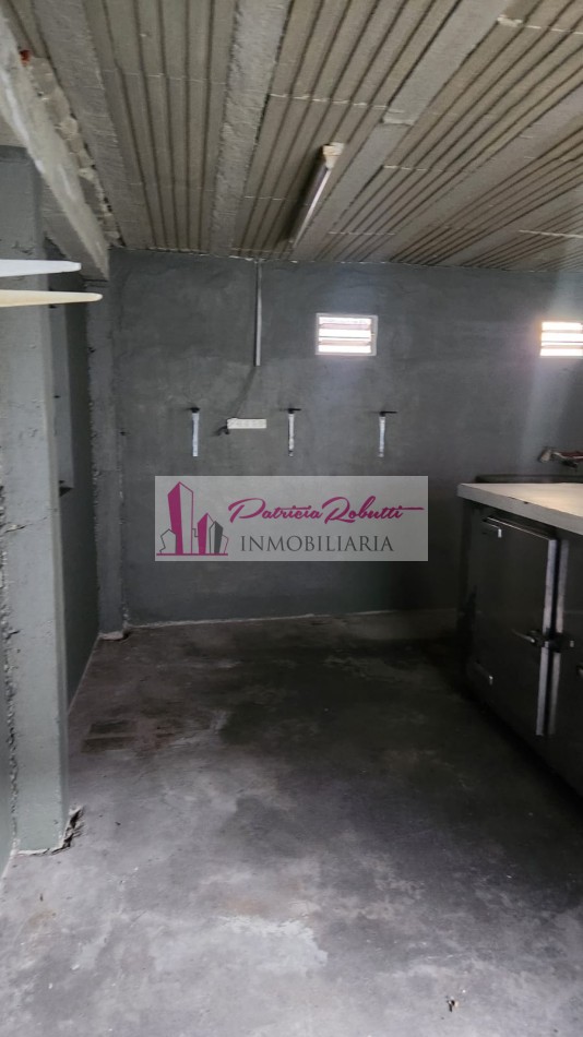 ALQUILER PH 4 AMB PATIO TERRAZA EN VILLA CELINA APTO TALLER