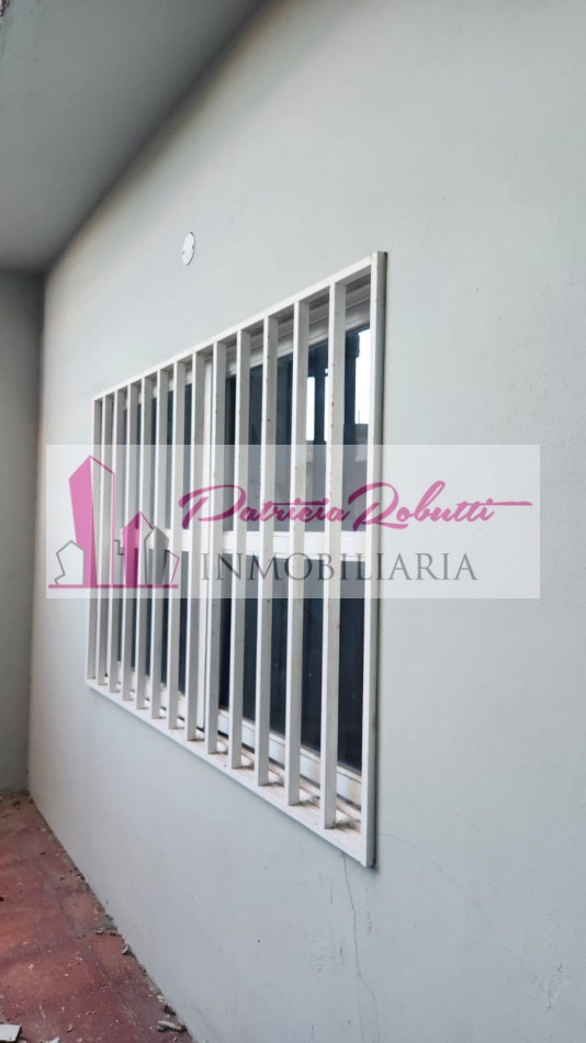 EN VENTA PH 2 AMB CON PATIO VILLA CELINA 