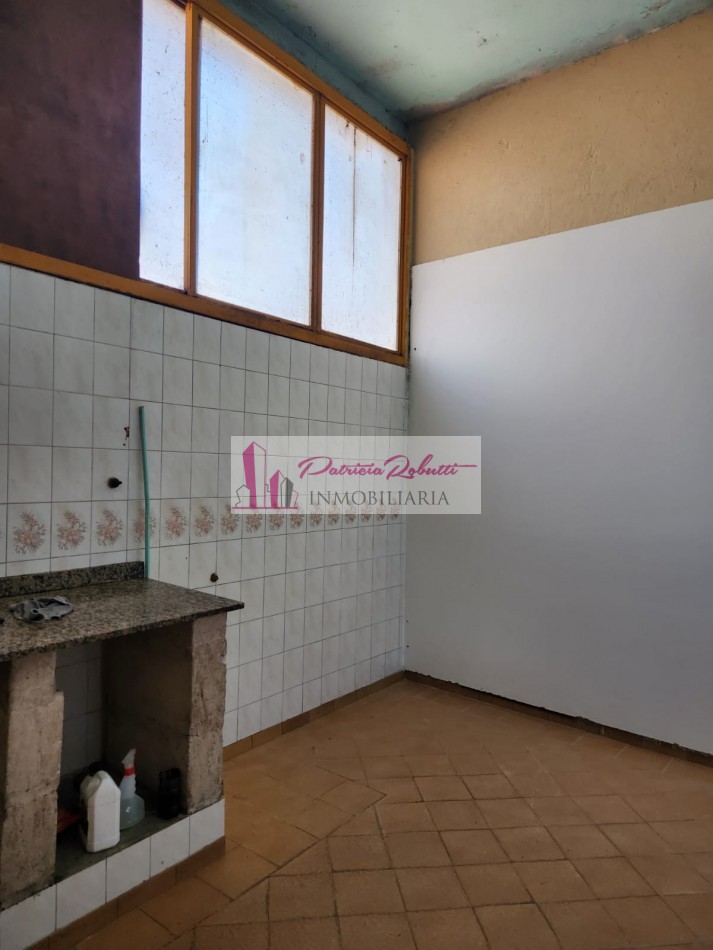 ALQUILER LOCAL COMERCIAL GALPON DEPOSITO VILLA CELINA.