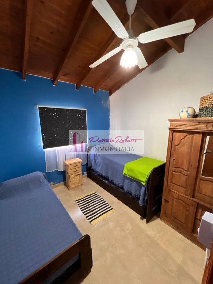 EN VENTA CHALET 3 AMBIENTES EN MAR DEL TUYU.