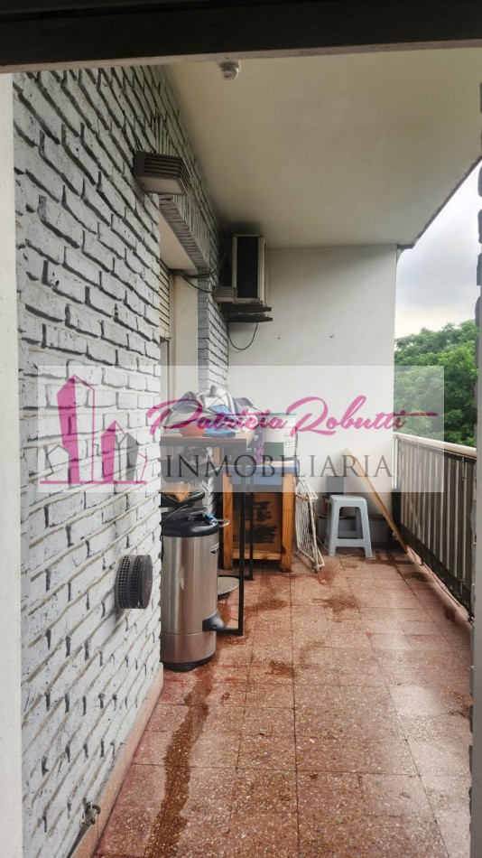 EN VENTA DEPARTAMENTO 4 AMBIENTES CON BALCON VILLA CELINA.