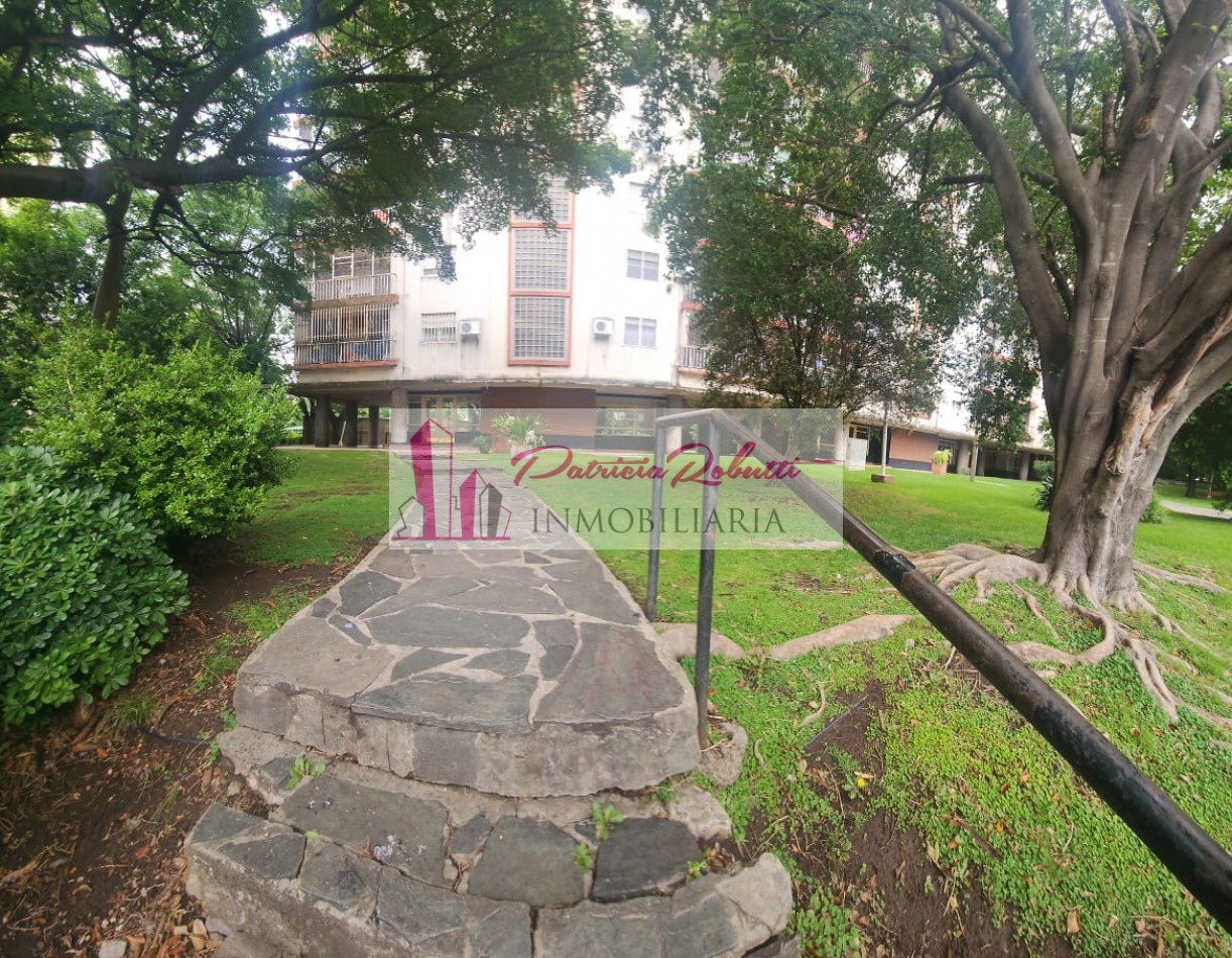 EN VENTA DEPARTAMENTO 4 AMBIENTES CON BALCON VILLA CELINA.