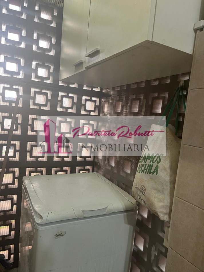 EN VENTA DEPARTAMENTO 4 AMBIENTES CON COCHERA -VILLA CELINA