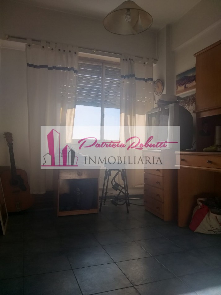 EN VENTA DEPARTAMENTO 4 AMBIENTES CON COCHERA -VILLA CELINA