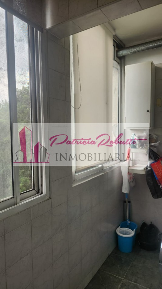 EN VENTA DEPARTAMENTO 4 AMBIENTES CON BALCON VILLA CELINA.