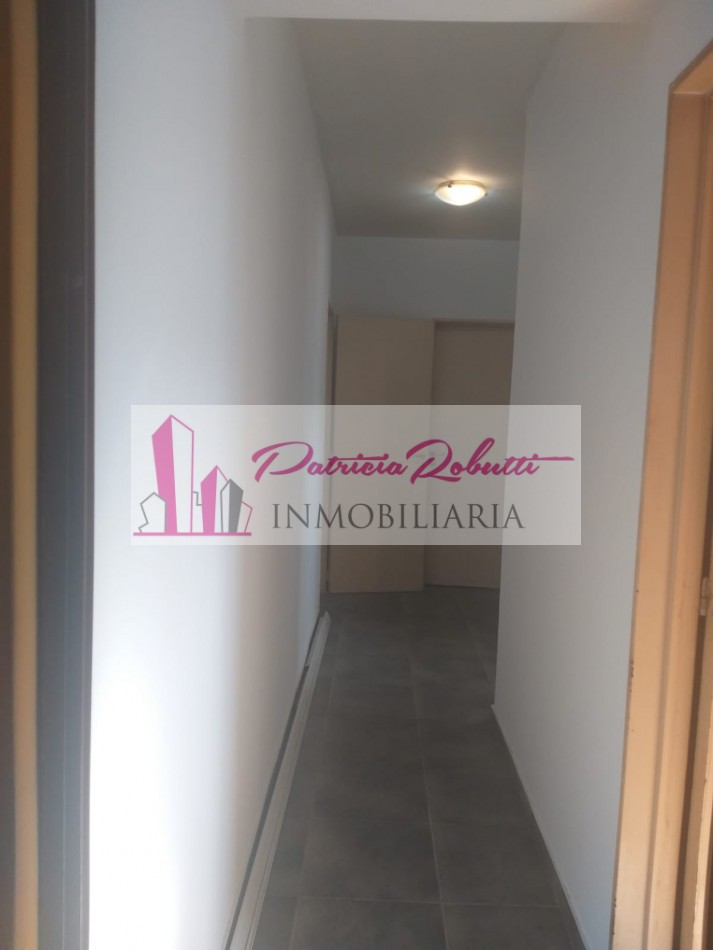 EN VENTA DEPARTAMENTO 4 AMBIENTES CON COCHERA -VILLA CELINA