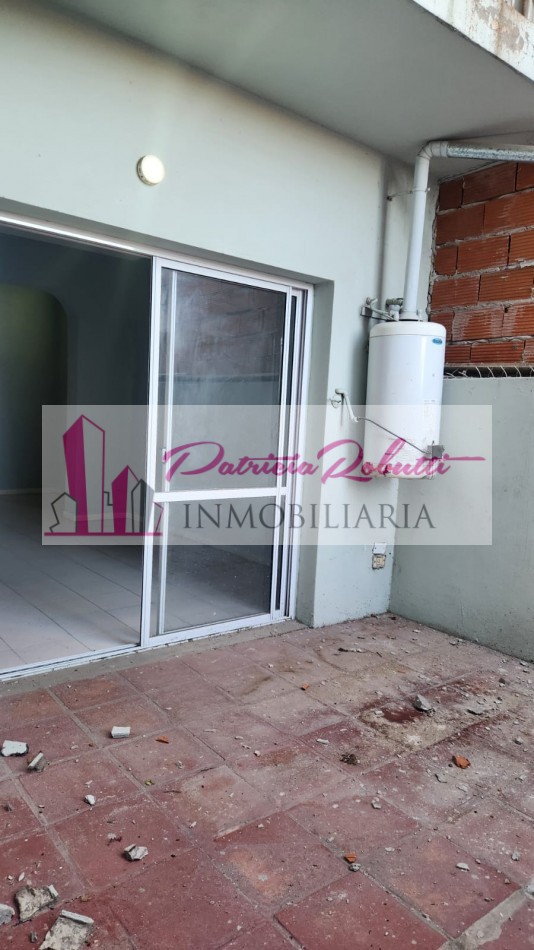 EN VENTA PH 2 AMB CON PATIO VILLA CELINA 