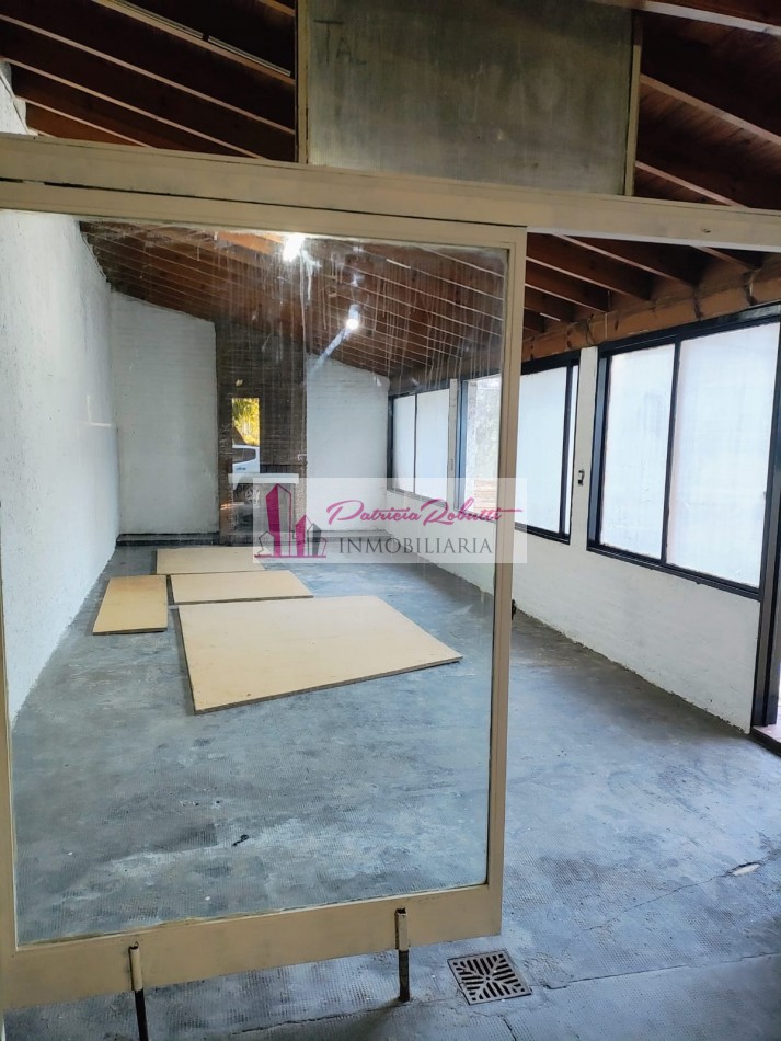 ALQUILER LOCAL COMERCIAL GALPON DEPOSITO VILLA CELINA.