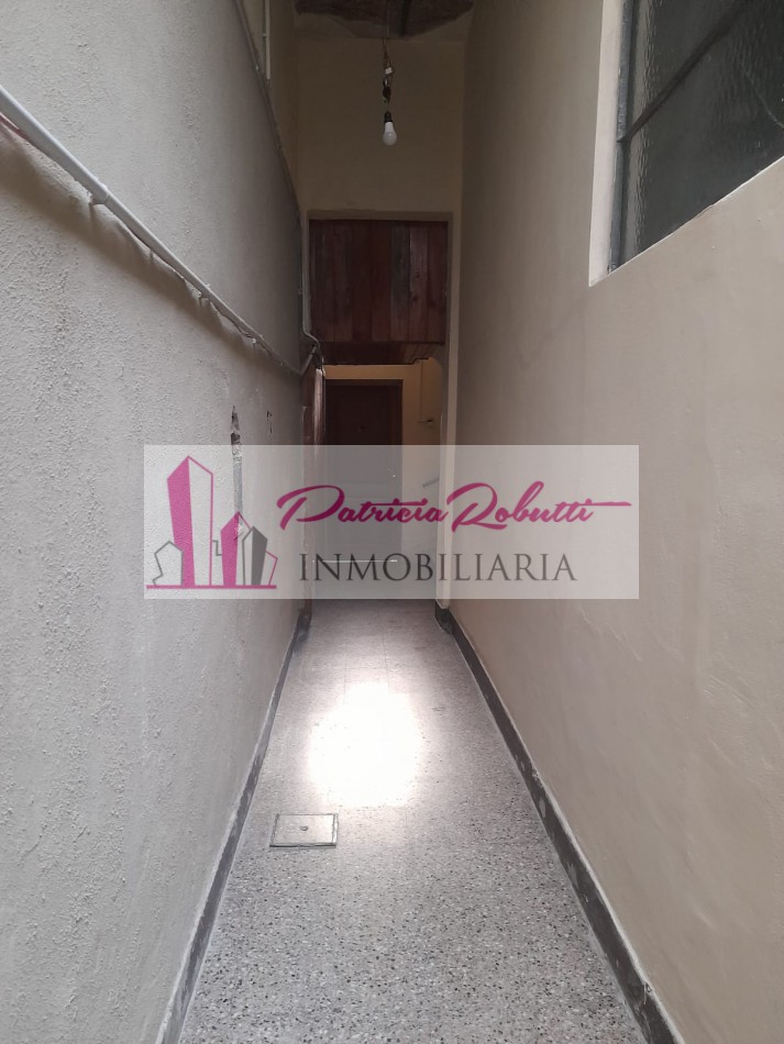 EN ALQUILER PH 2 AMBIENTES Y ½ EN ALMAGRO