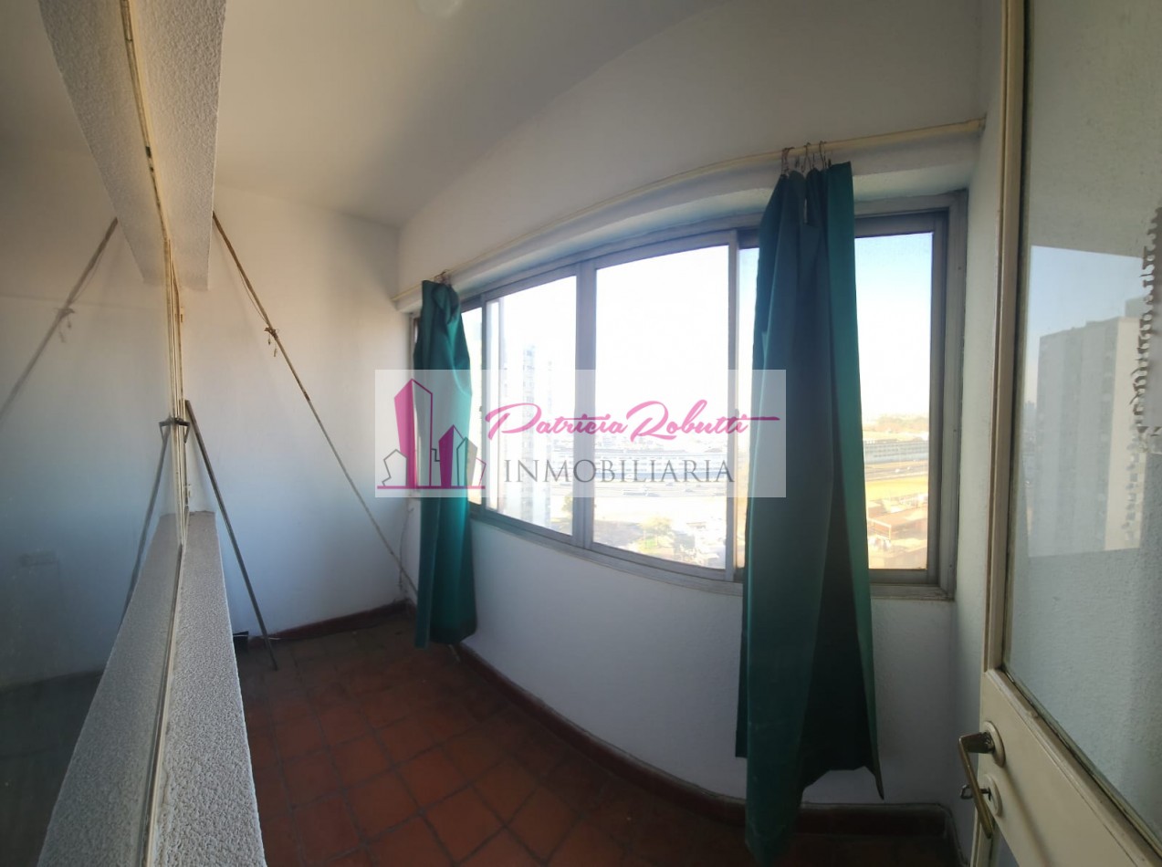 EN VENTA DEPARTAMENTO 4 AMBIENTES CON COCHERA -VILLA CELINA.