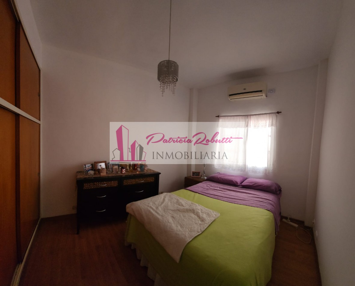 EN VENTA PH 3 AMBIENTES CON PATIO Y TERRAZA EN VILLA CELINA. 