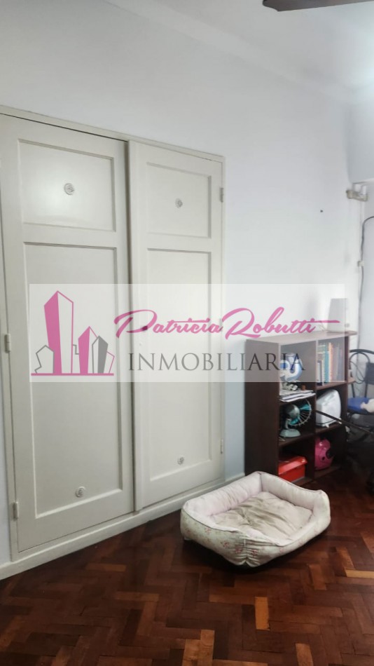 EN VENTA DEPARTAMENTO 4 AMBIENTES CON BALCON VILLA CELINA.