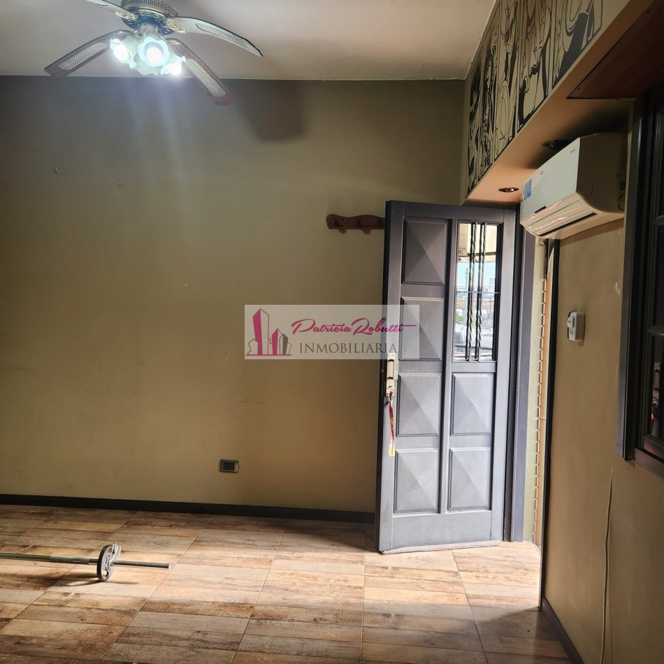 EN VENTA PH 4 AMB CON PEQUEÑO PATIO Y TERRAZA- VILLA CELINA LA MATANZA