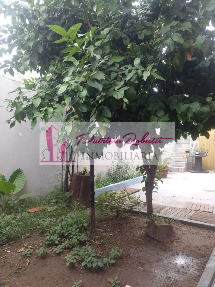 EN VENTA CASA MULTIFAMILIAR EN VILLA CELINA POLO TEXTIL LOTE