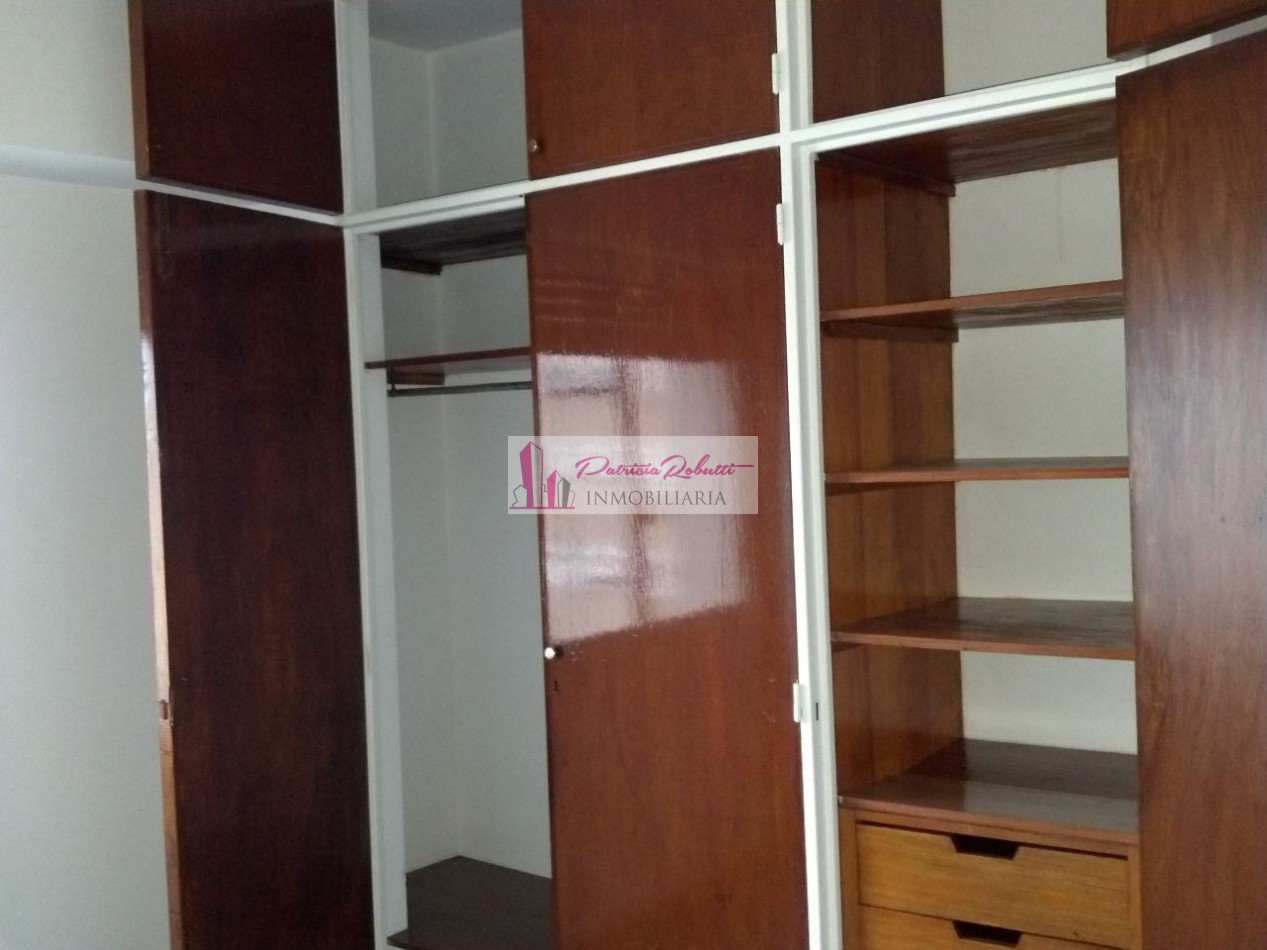EN VENTA DEPARTAMENTO 3 AMBIENTES CON COCHERA -VILLA CELINA