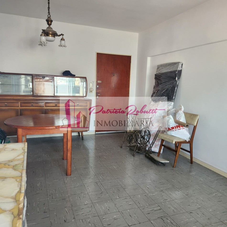 EN VENTA DEPARTAMENTO 4 AMBIENTES CON COCHERA -VILLA CELINA.